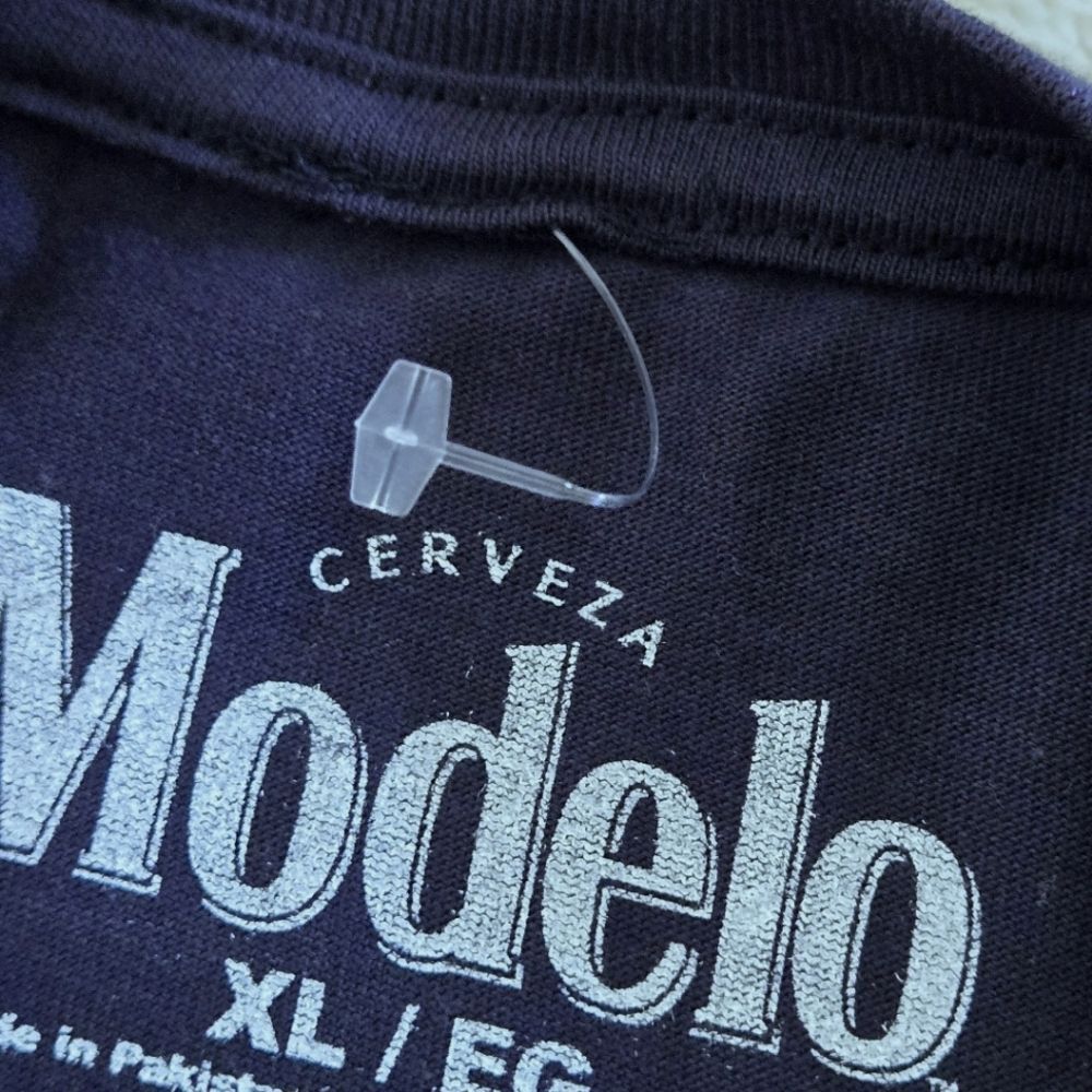 C-Life Group Modelo🇲🇽  Graphic Tee👕 - NWT - Picture 7 of 11